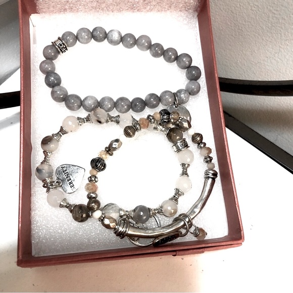Gray Bead Bracelets - Picture 6 of 6